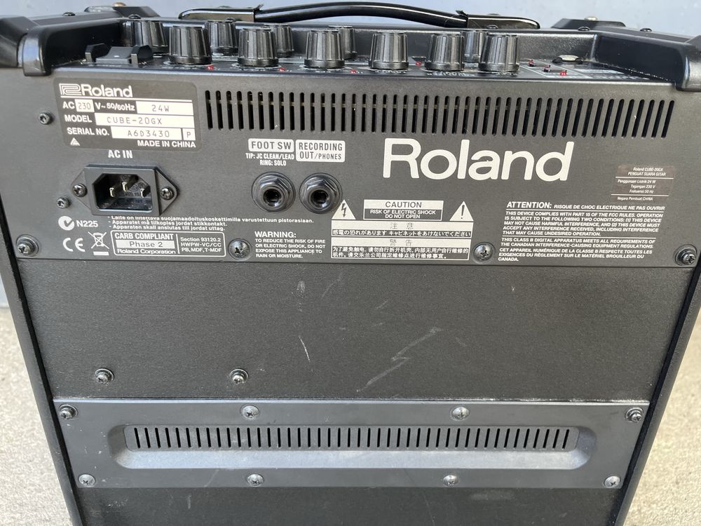 Wzmacniacz Roland Cube 20GX