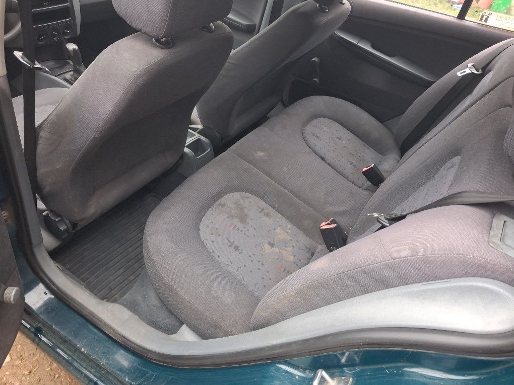 Sprzedam skode fabie 1.4mpi