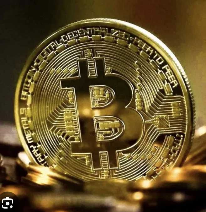 Монета Біткоін - Bitcoin сувенірна в чохлі