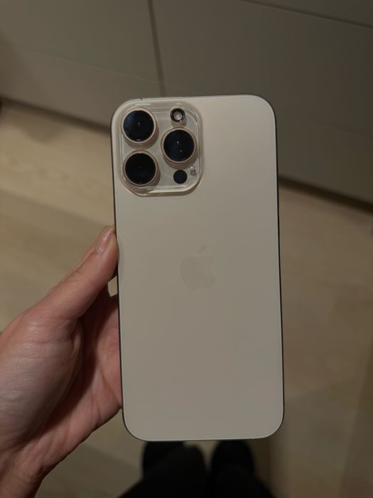 iPhone 16 pro max 256 GB