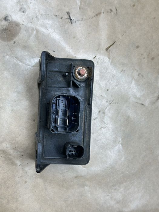 Реле свічок накалу Mercedes Benz 211 2.2CDI