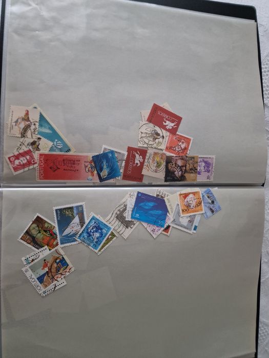 Muitos selos de vários anos