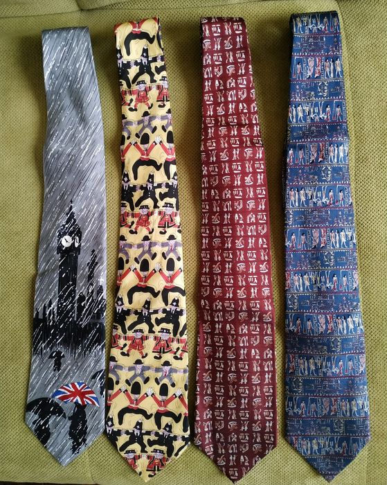 Галстуки тематические ( Новый год, музыка, книги, искусство, животные)