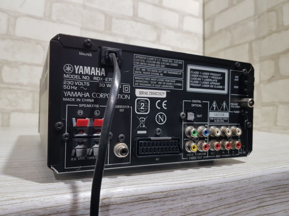Ресивер/програвач YAMAHA RDX-E700, *2х30 Вт, б/у з Німеччини
