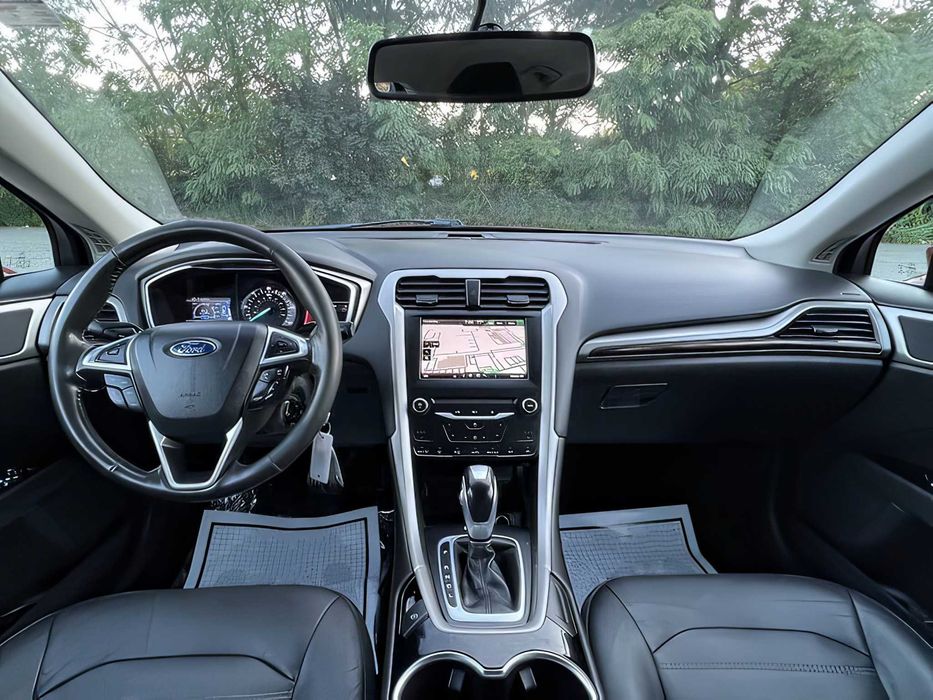 Ford Fusion      2014