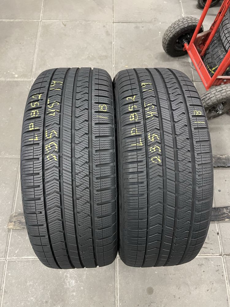 Opony wielosezonowe 235/45/R19 Vredestein Quatrac 5 - 2 sztuki