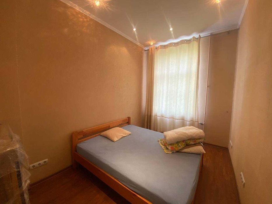 2 комнатная квартира в центре города. Сталинка 55.000 $