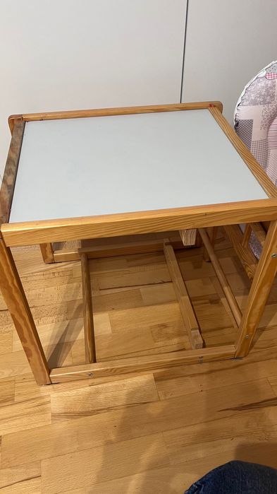 Stolik i krzesełko dla dziecka