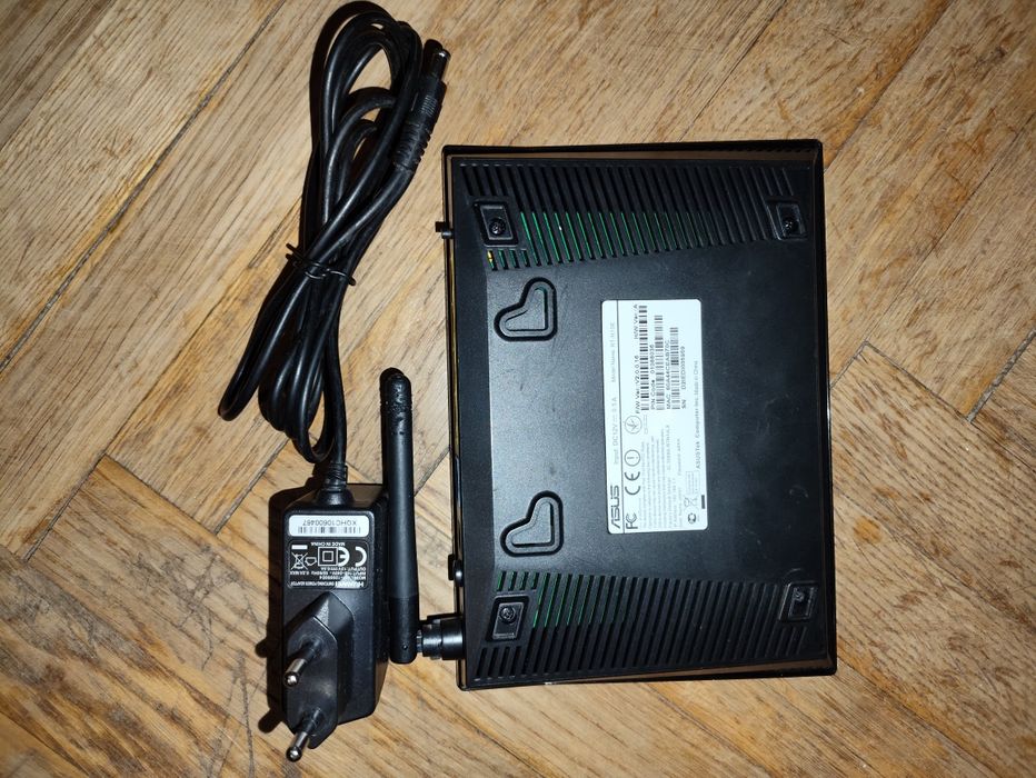 Роутер Asus RT-N-10E