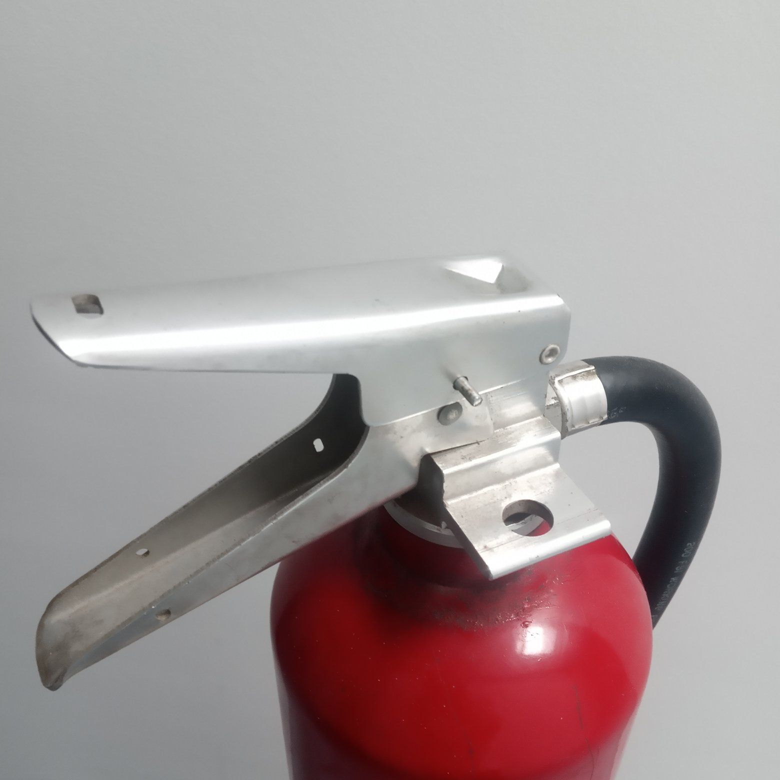 Extintor - modelo TGP 10F