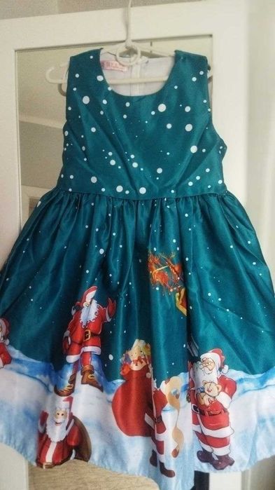 Сукні нарядні новорічні на різний вік