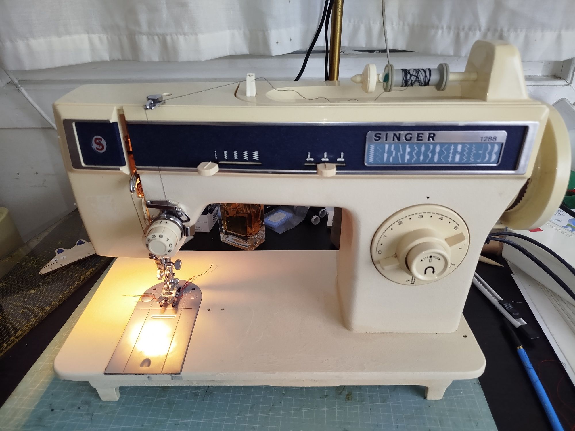 Máquina de costura Singer