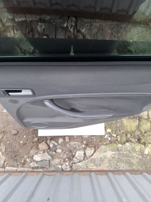 FORD KUGA MK1 Drzwi prawy tył prawe TYLNE B8 wlkp igła białą perła