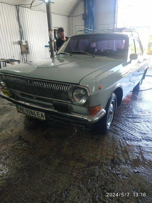 Волга ГАЗ 24 00 гаражное хранение .