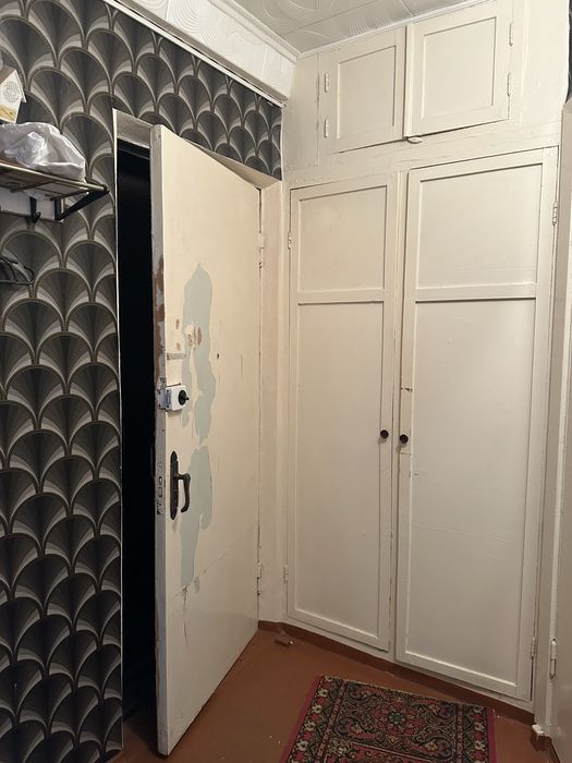 Продам 2 кімнатну квартиру на Черемушках