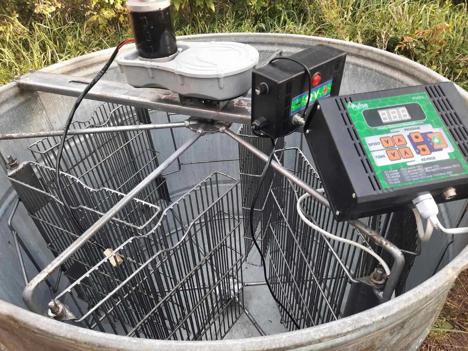 Продам медогонку в гарному стані