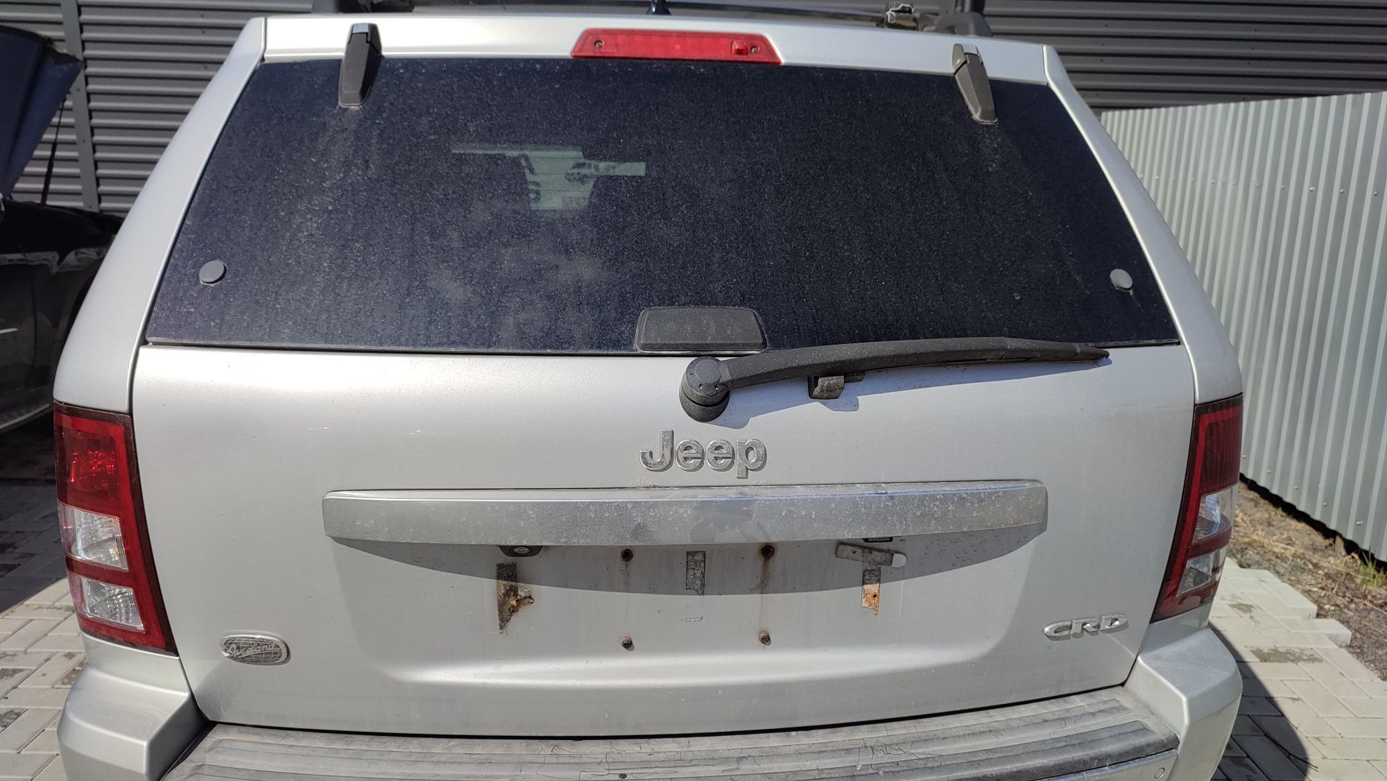 Кришка багажника Jeep Grand Cherokee 2005-2010р