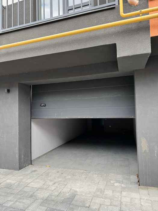 Продам гараж з ремонтом, автоматичні ворота Автовокзал Буковинська