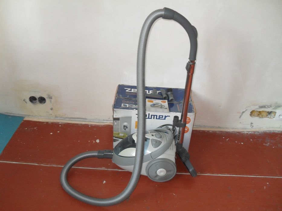 Пылесос Zelmer Galaxy 2.
