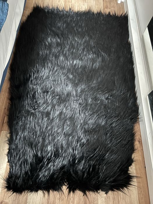 Okazja! Nowy! Duży dywan futro najwyższa jakość czarny puszysty