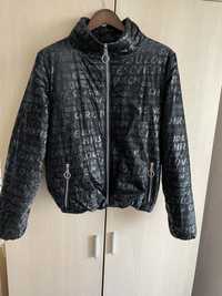 850 грн Новвя женская куртка 46 размер
