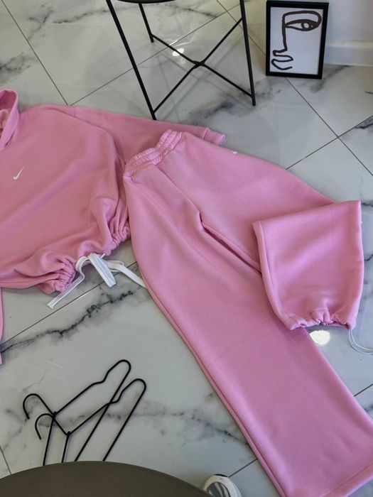 Жіночий зимовий спортивний костюм Nike, Худі найк, Обʼємні штани nike