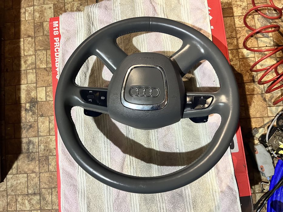 Kierownica z poduszką do Audi A4 B6, B7, beżowa, A6 C6, Q7, łopatki