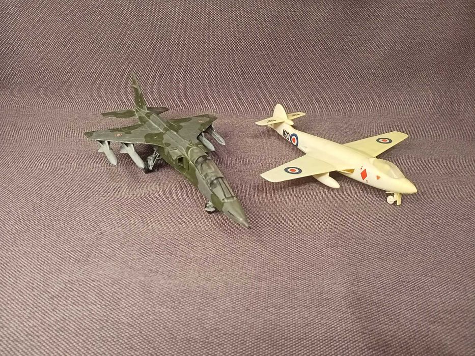 Продам модель самолёта