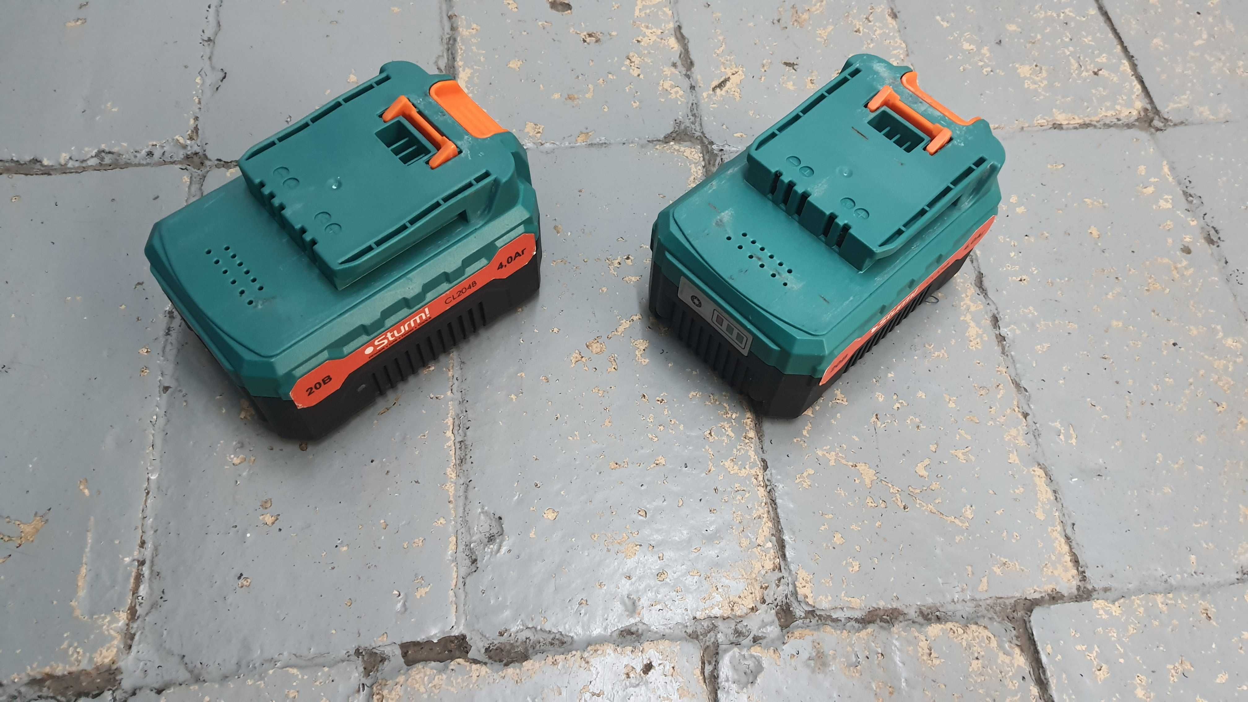 Акумуляторна батарея Sturm CL204B 20в 4 Aг
