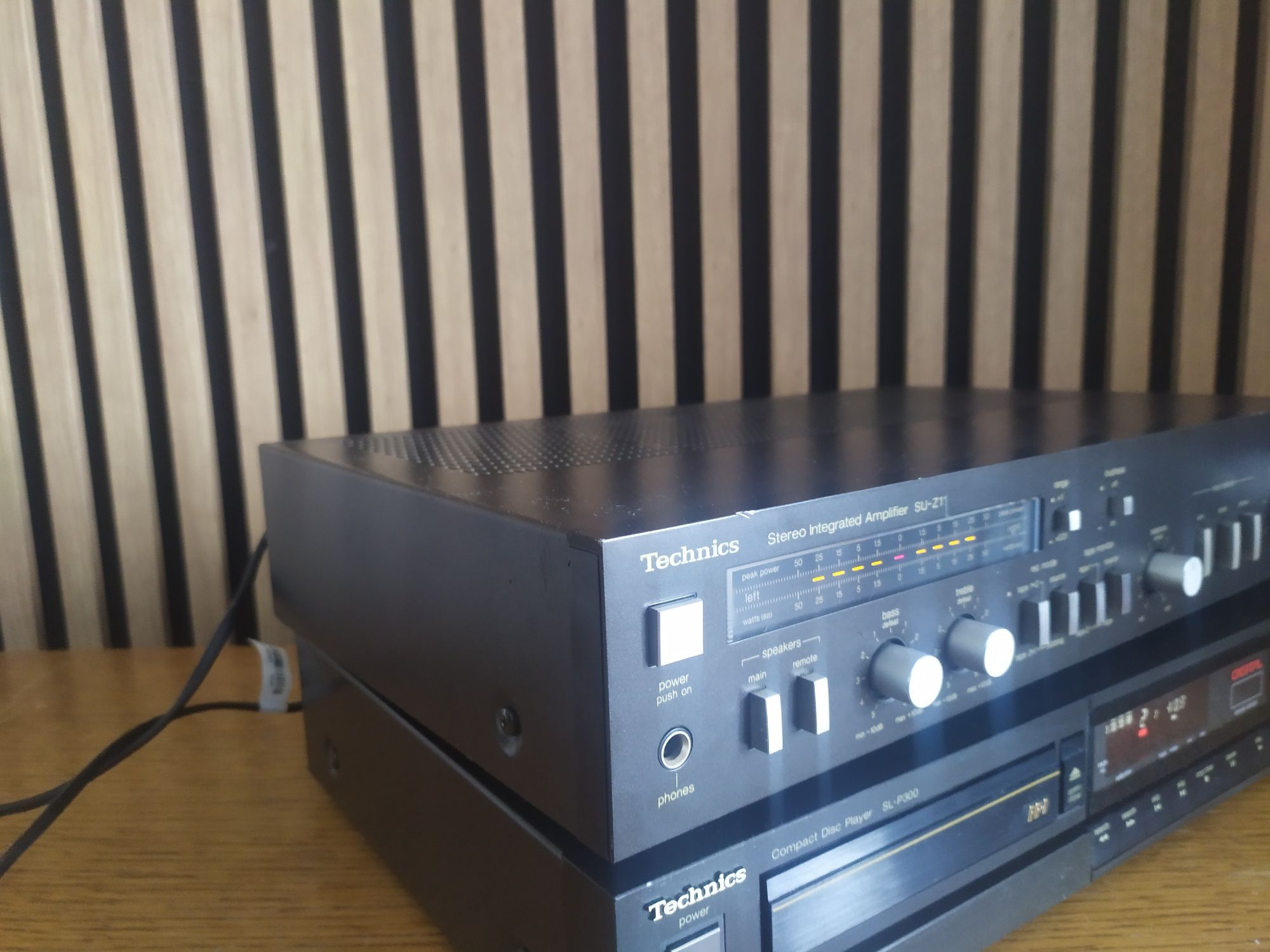 Wzmacniacz Technics SU Z 11