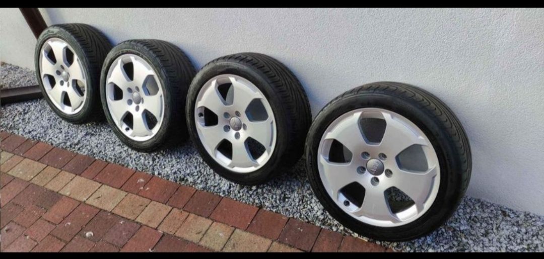 Alufelgi koła 5x112 Audi S3 A3 A4 Golf 5 VW opony lato 225/4517 stan b