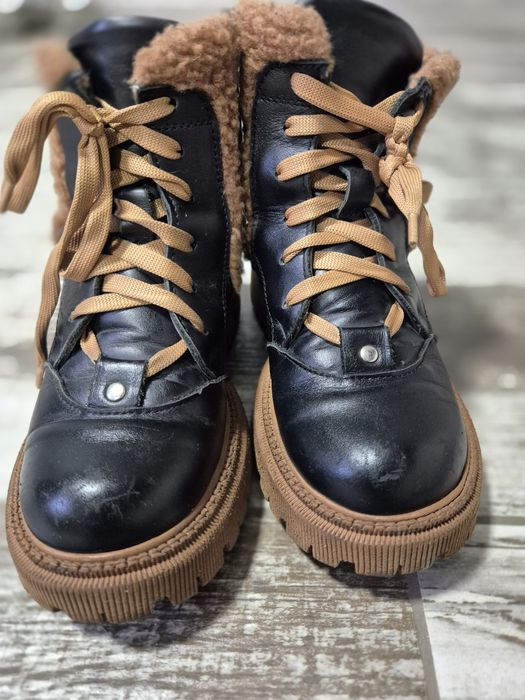 Зимові шкіряні ботінки для дівчинки