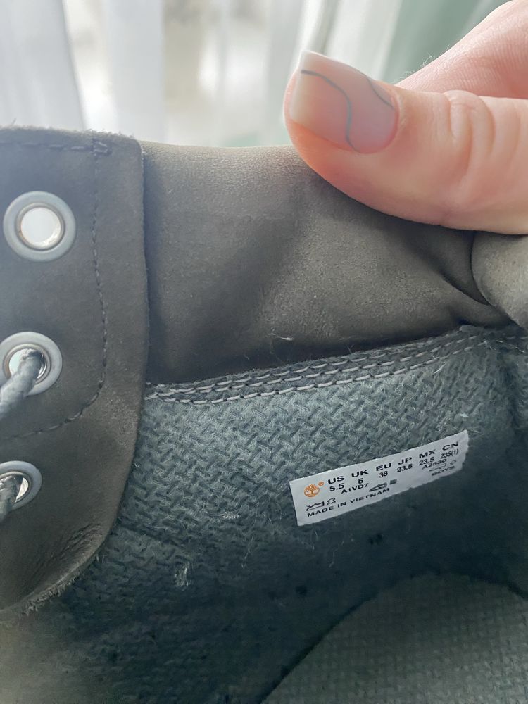 Черевики демісезонні шкіряні Timberland A1VD7 37  Сірі