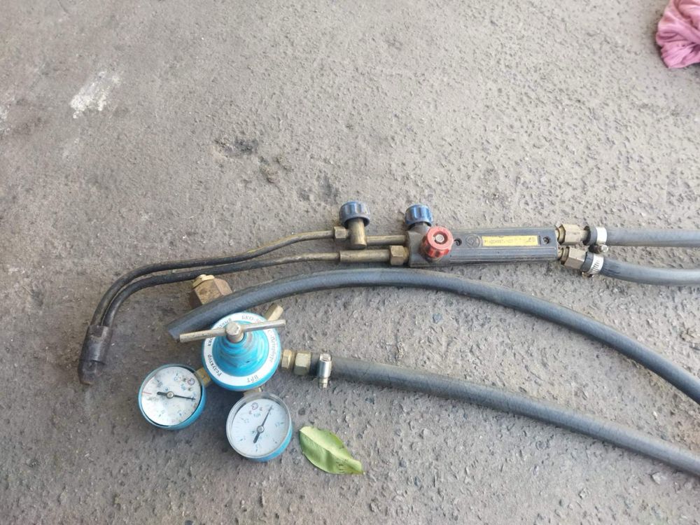Газовий різак, кисневий монометр, 2 шланги по 9 м