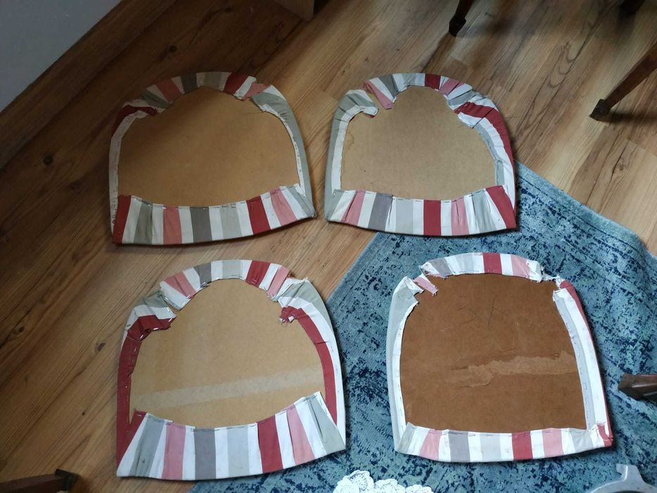 Conjunto de 4 cadeiras