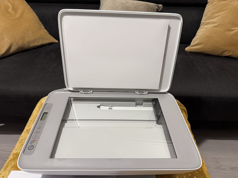 Impressora HP Deskjet 2720e