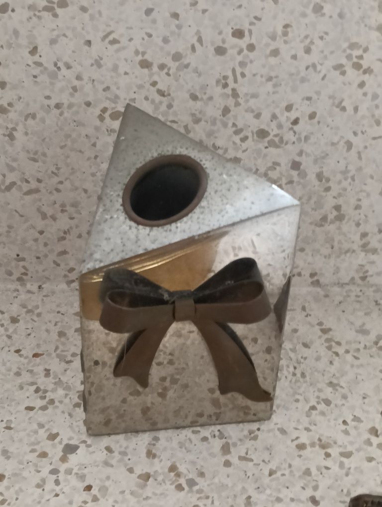 Porta velas ou outros em metal e latão/ bronze