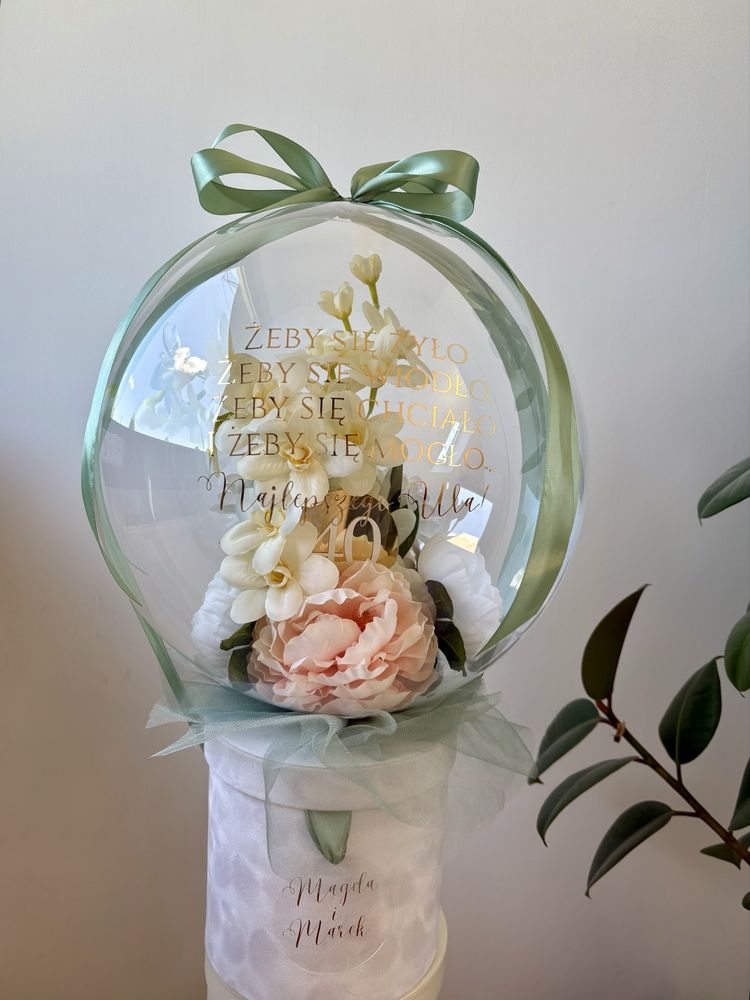 FlowerBalloonBox - box z kwiatami w balonie na prezent