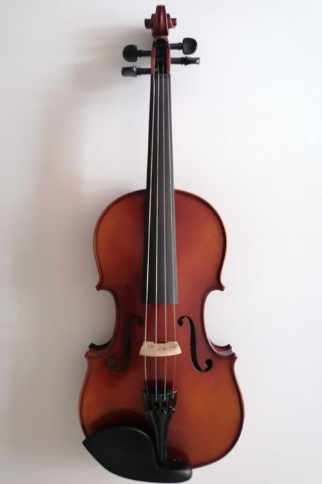 Skrzypce Carlo Giordano VS-1W 4/4, pokrowiec pasek kalafonia smyczek