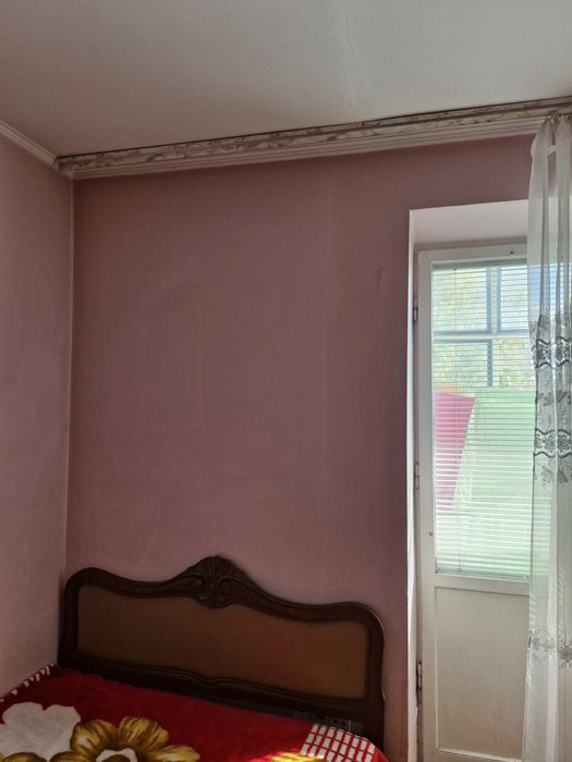 Продаж 1 кім.квартири цегла ремонт меблі р-н Лікарні Шв.допомоги