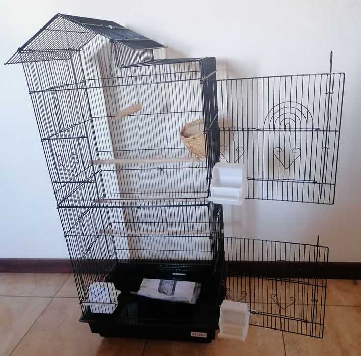 2 Gaiolas e Acessórios