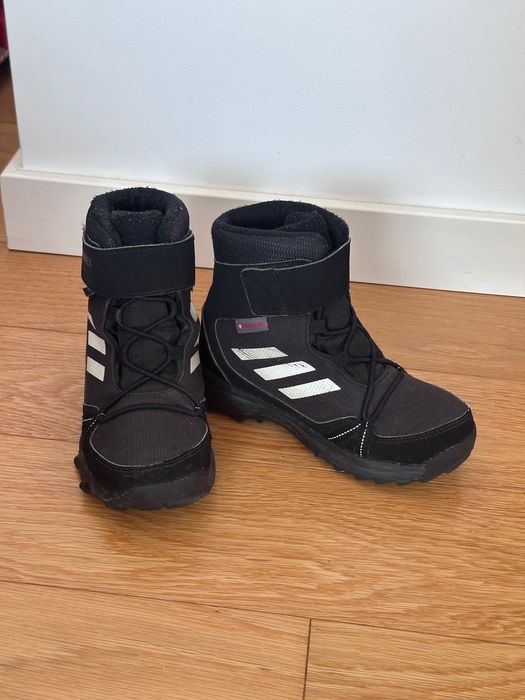 Adidas Terrex snow boots, size 30