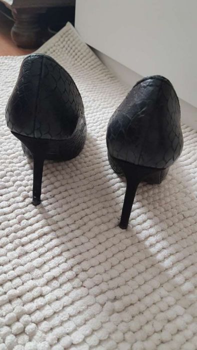 Sapatos Pretos N38 // Zara