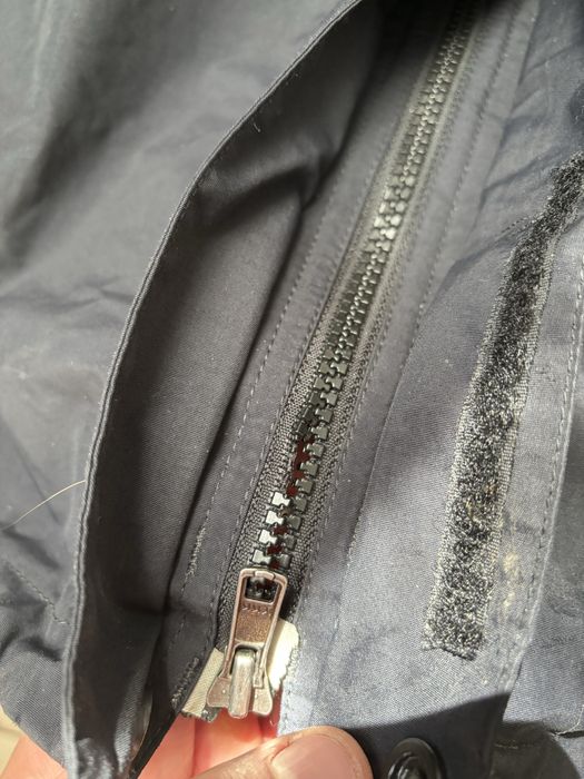 Оригінальна куртка The North Face Hyvent