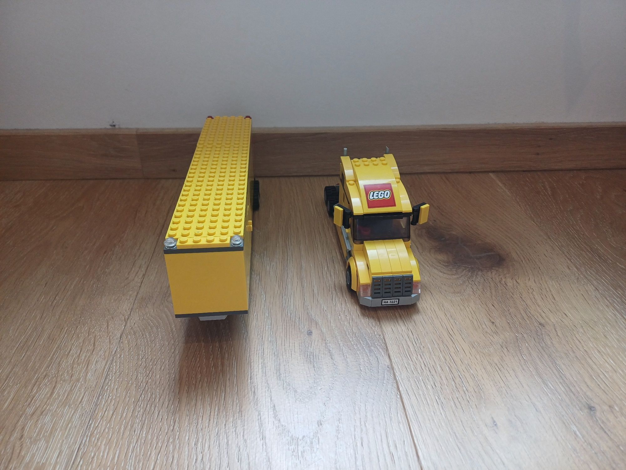 Lego city 3221 LEGO Truck
