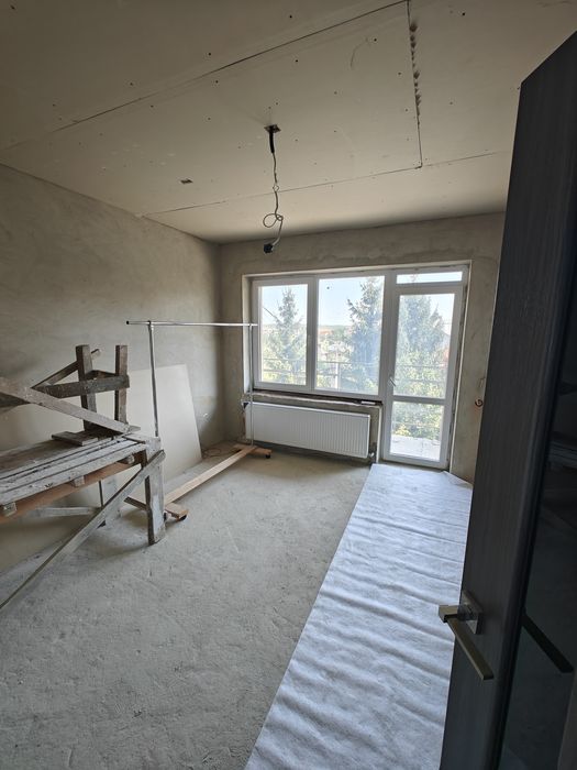 Продаж котеджу. Поряд ТРЦ Подоляни