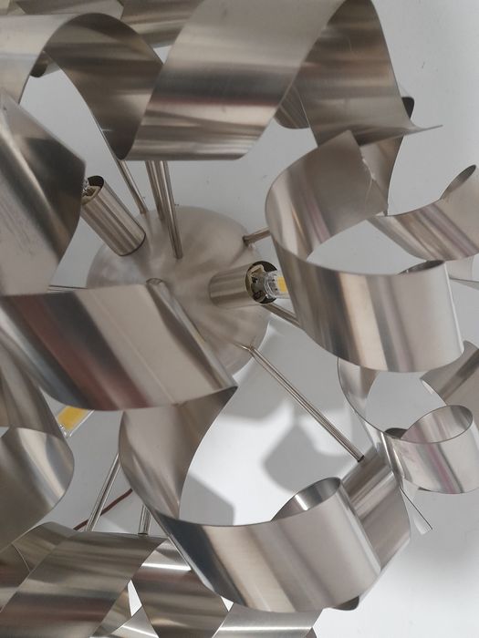 Candeeiro de teto em inox com 3 lâmpadas led