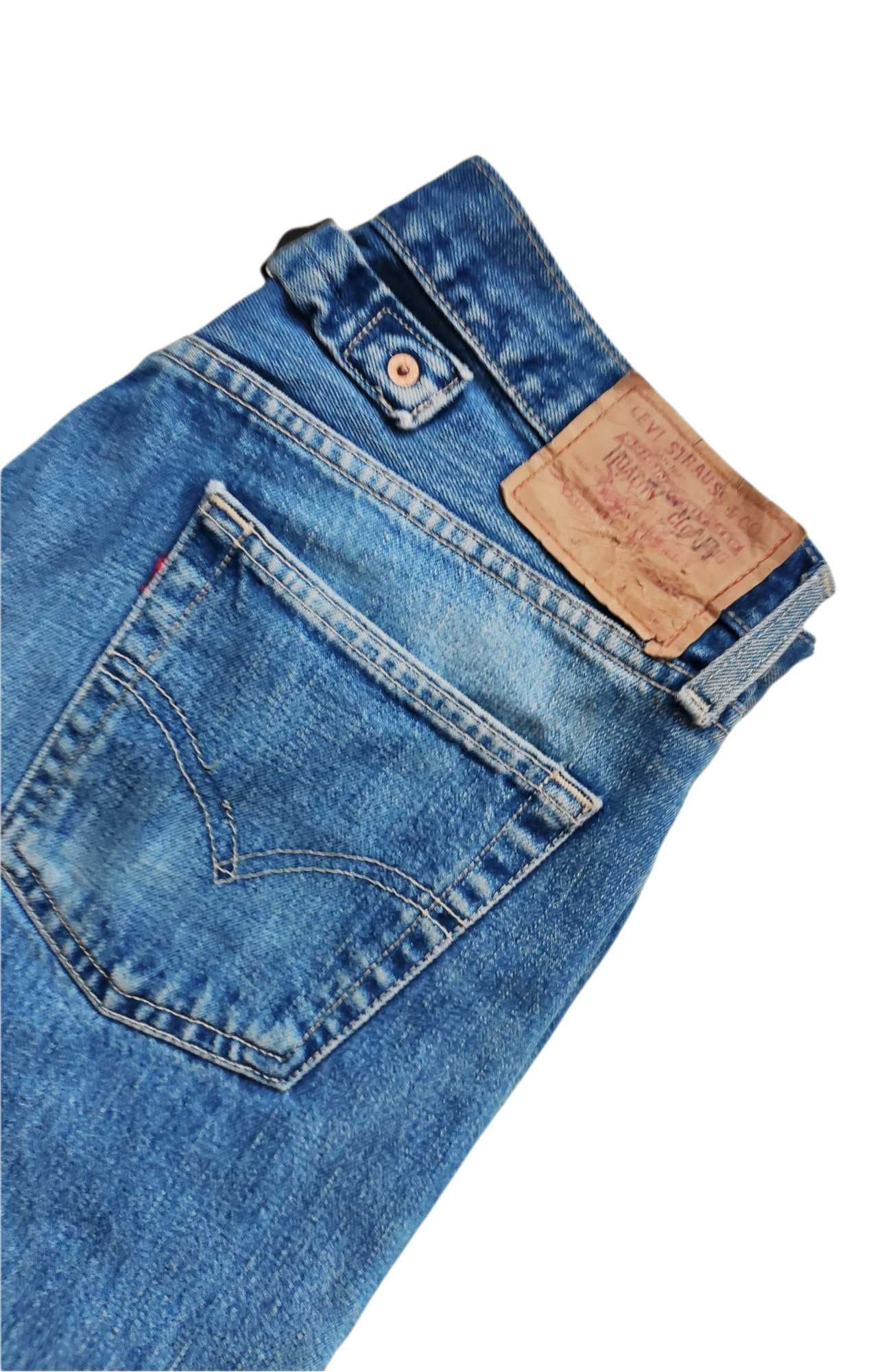 Levi's W32 L32. Stan dobry