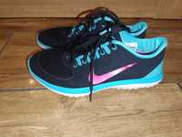 Buty sportowe Nike 36,5