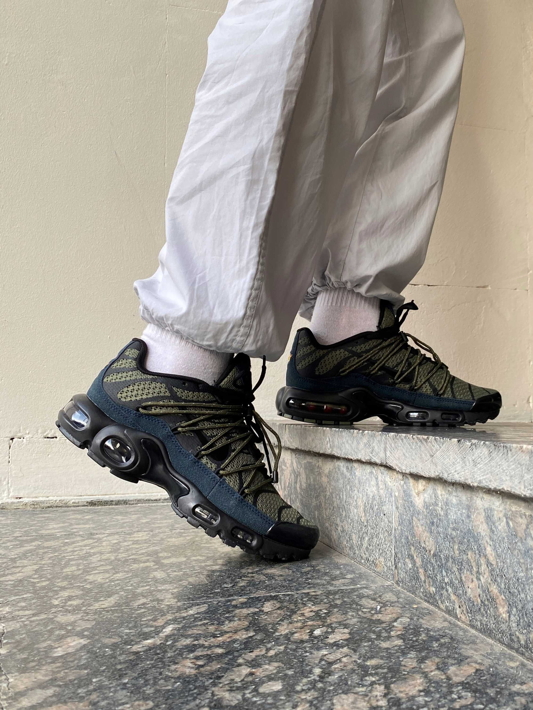 Мужские кроссовки Nike Air Max Plus Tn Khaki Black 40-45 Хит Осени!